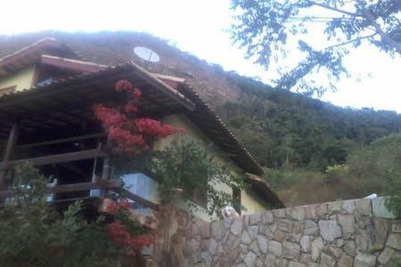 Casa Alpina com vista panoramica de Lumiar Nova Friburgo Exterior foto