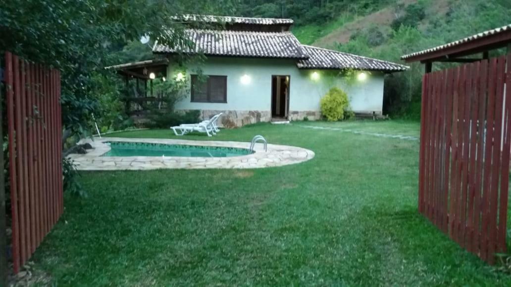 Casa Alpina com vista panoramica de Lumiar Nova Friburgo Exterior foto