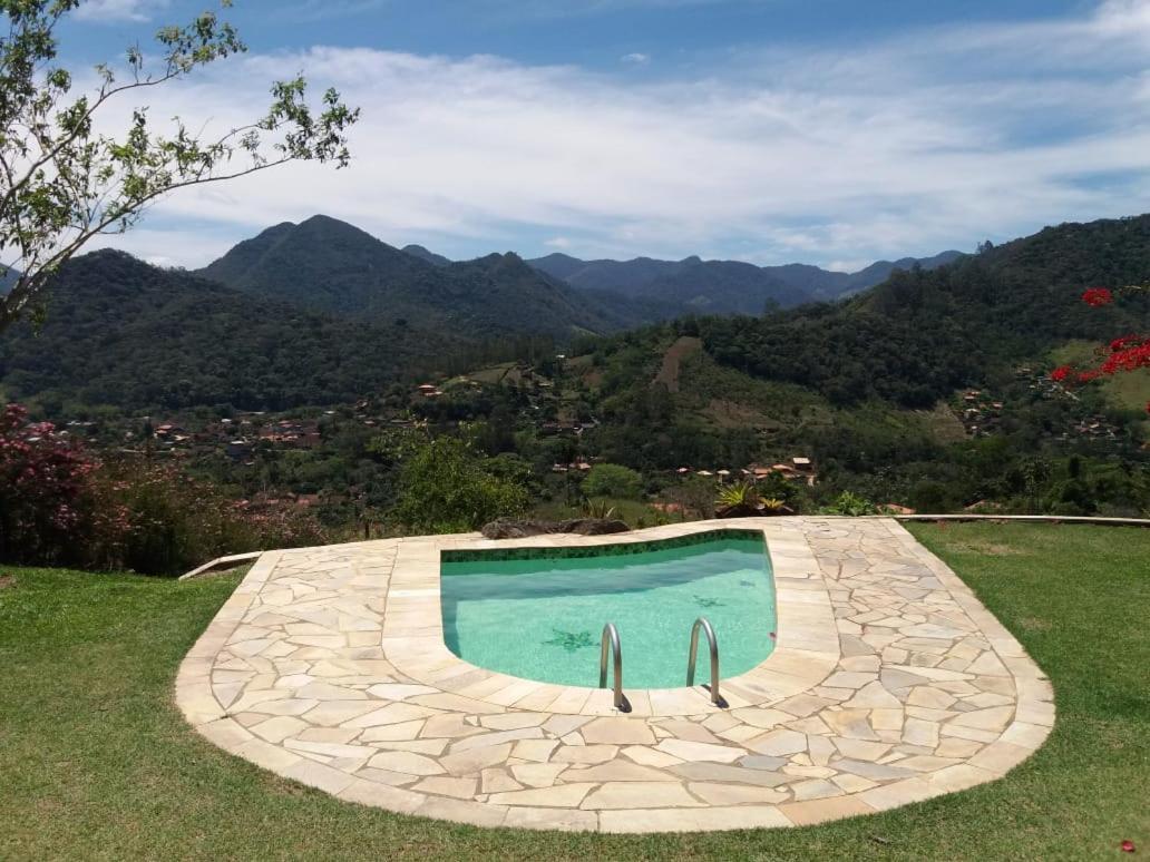 Casa Alpina com vista panoramica de Lumiar Nova Friburgo Exterior foto